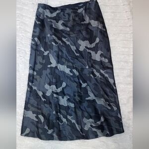 4/$18 Silky Camo Pencil Skirt